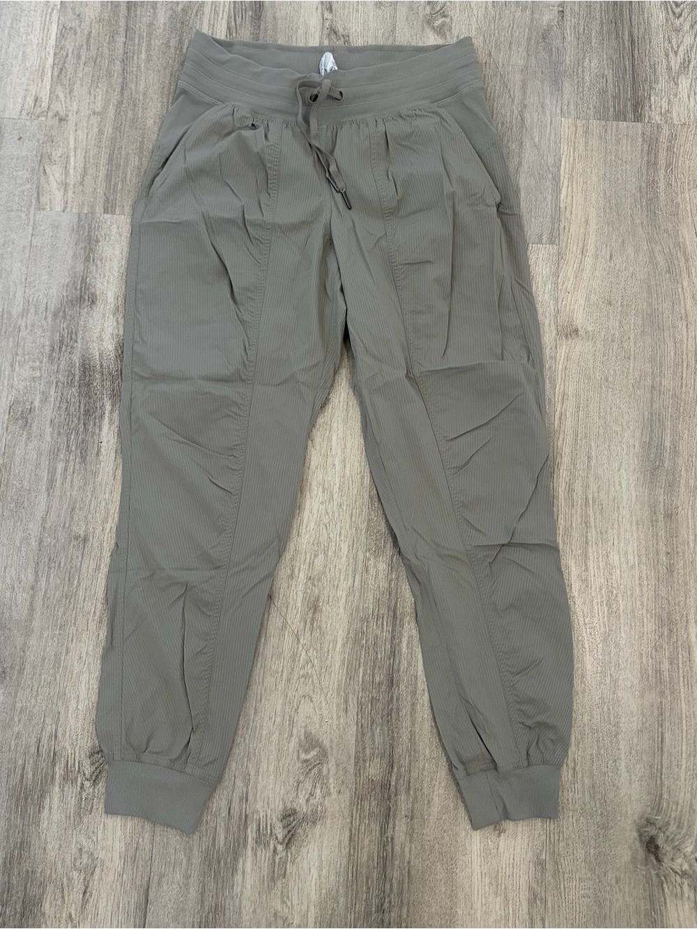 Lululemon Dance Studio Mid-Rise Jogger Full Length Womens 8 Grey Sporty
